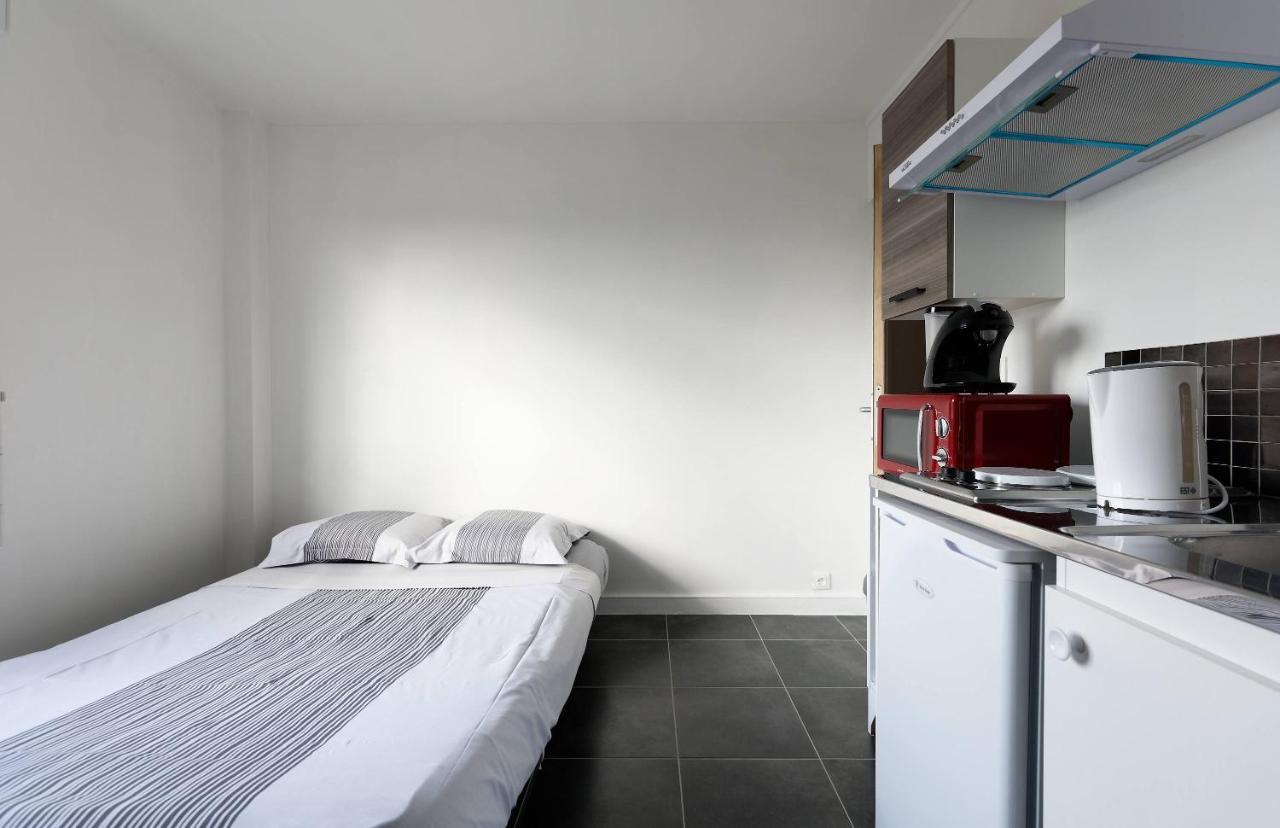 Studio A 300 Metres De La Gare Et 25 Minutes De Paris En Train 默伦 外观 照片