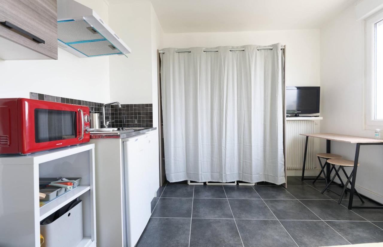Studio A 300 Metres De La Gare Et 25 Minutes De Paris En Train 默伦 外观 照片