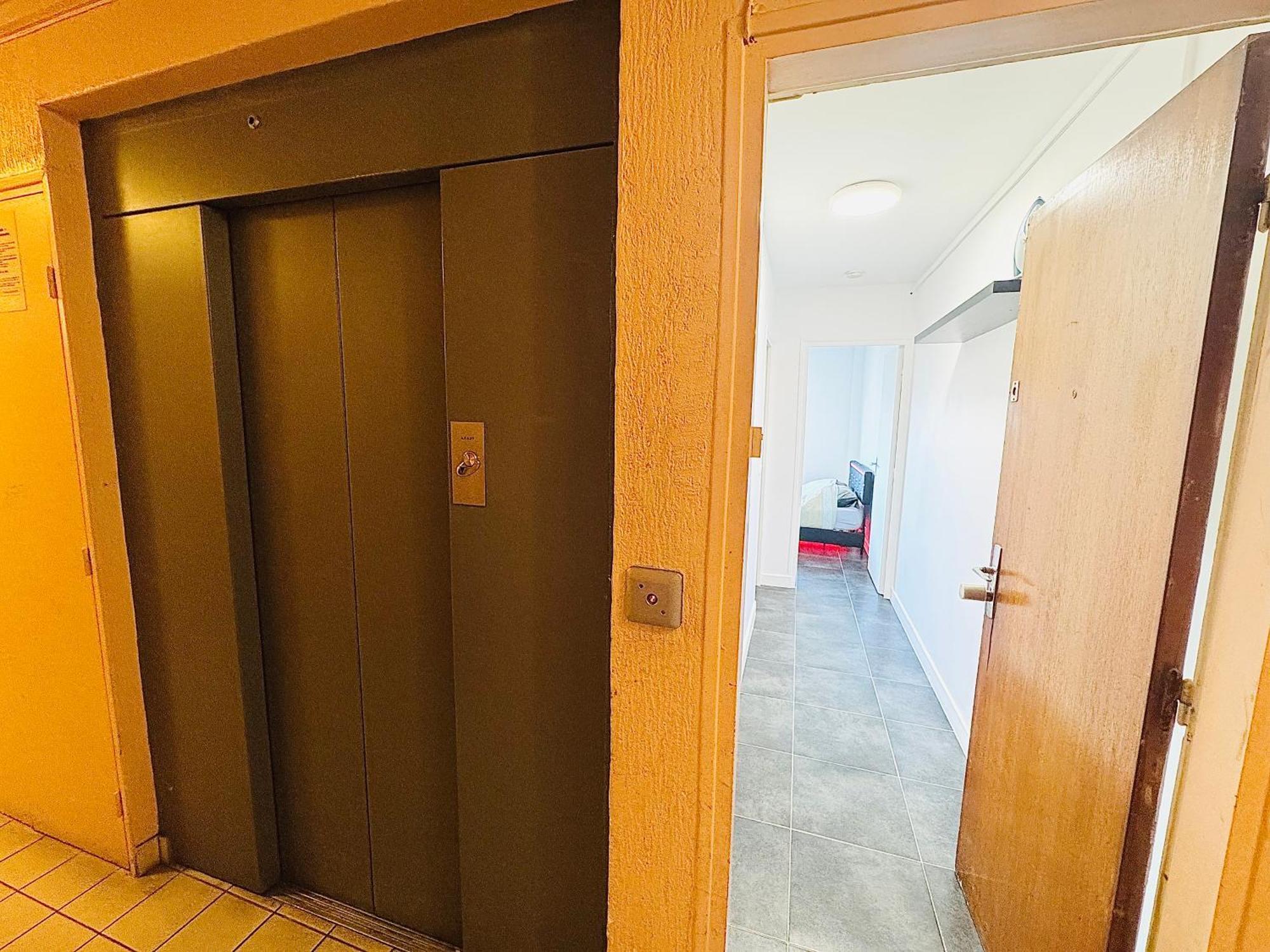 Studio A 300 Metres De La Gare Et 25 Minutes De Paris En Train 默伦 外观 照片